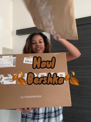 A post by @scarlettminayarodriguez on TikTok caption: Haul🍂🤎@BERSHKA #bershkastyle 