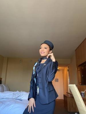 A post by @ziezie_t on TikTok caption: Ako naman fyang haha #fyp#flightattendant#aviation