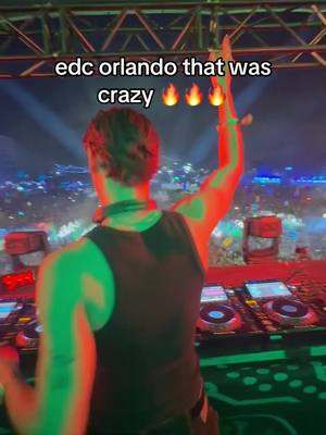 A post by @maup on TikTok caption: edc orlando was crazyyy with it 🥶 #electronicmusic 