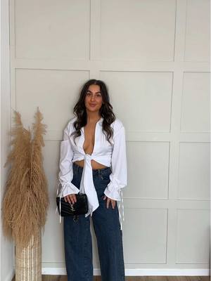 A post by @nikita.norkus on TikTok caption: jeans & a nice top vibes always 🤍🕊️✨ #missygirl #outfitinspo #newin #thatmissyfit #jeansandanicetop #goingoutoutfit @MISSYEMPIRE 