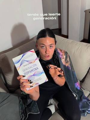 A post by @almendrada.books on TikTok caption: dejen mas recomendaciones :)