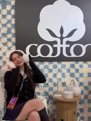 A post by @hannahxxrose on TikTok caption: Day in my life at Dreamhack Atlanta with @Discover Cotton ☁️ #ad 