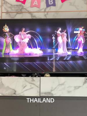 A post by @ton_277 on TikTok caption: ไทยแลนด์ สู้ๆๆ  สวยมาก #missuniverse 2024 #missuniverse 