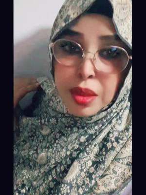 A post by @fadumohussein17 on TikTok caption: #somalitiktok #fypシ゚viral #fyp 