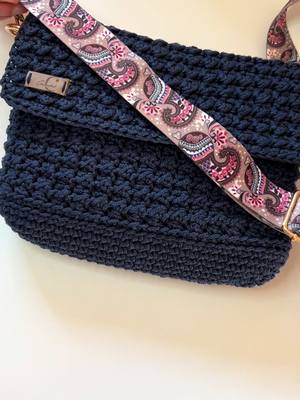 A post by @clacrochet_ on TikTok caption: 100% handmade 🧶 #crochet #uncinetto #ganchillo #crochetersoftiktok #crochetbag #crochetlove #crochetinspiration #crochetaddict #handmadewithlove #borsauncinetto #croche #uncinettocreativo #uncinettomoderno #crochetmoment #ilovecrochet #crochetbaglover #handmadebag #fattoamanoconamore #crocheting #crochetando #bag #borsa #tessiland #madeinitaly 