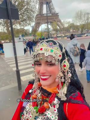 A post by @tabou_drart on TikTok caption: #CapCut #💃💃💃💃💃❤️ #tiznit_agadir_tafraout #chleuhfrance♓️ #tabou_drart #اكسبلور 