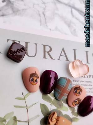 A post by @maedchentraum_official on TikTok caption: Mädchentraum nailsticker 😍 bei Budni! #nailsticker #cutenails #fallnails #fallnailinspo #drogerie #drogerieprodukte #budni #herbstnägel #gelnägel 