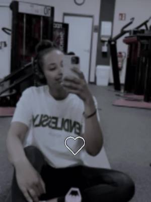 A post by @zizu21 on TikTok caption: #CapCut#eritreantiktok🇪🇷🇪🇷habesha🤍💫 🏋🏽‍♀️ 