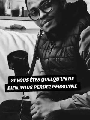 A post by @princedemum77 on TikTok caption: #duetto con @OLDY-OFFICIEL🤜🤛 🙏👌 #thiernoalisow 