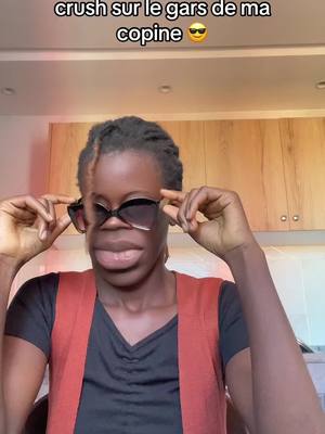 A post by @.mariamediarra on TikTok caption: Elle ne veut pas de mo…. #challenge #duett 