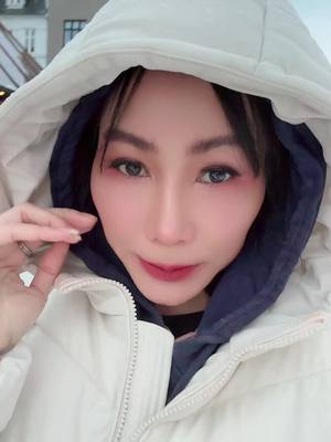 A post by @lisa_saowalak25 on TikTok caption: เที่ยว🇩🇰❄️🍀