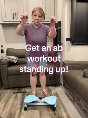 A post by @fitnesshome10 on TikTok caption: #workout #foryou #fpy #homeworkout #twistwaist 