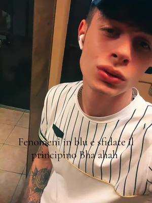 A post by @real_stefano on TikTok caption: 😘🤡#fyp #fypage #virale #tendenza #foryou #perteeee #neipertee #trap #foryou #neiperteee 