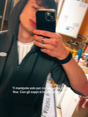 A post by @real_stefano on TikTok caption: Tutte delle copie #fyp #virale #perteeee #viral #neipertee #neiperteee #foryou #live #neiperteee 