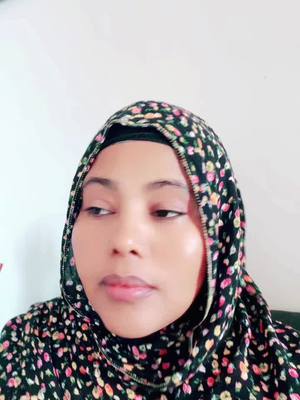 A post by @bushra_sheekh888 on TikTok caption: #bushra_sheekh6666 #muqdisho #somalitiktok #😂😂 #funny #@StateBoy03 #viva #Abwaan #indhokudhiigle 