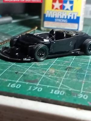 A post by @alfecustom.s_0506 on TikTok caption: Lamborghini huracán 🔥#viraltiktok #viral #fyppppppppppppppppppppppp #alfecustom #hotwheelscustom #collection164 #minigt #fypage #vitsl @Chava Mini Motors @Rsalas1111 @SOLITARIOGARAGE @Omar Niño (Car Collectors) @CAUDILLOCOLLECTOR 🤘😎 @Ïvän Ädrïan 