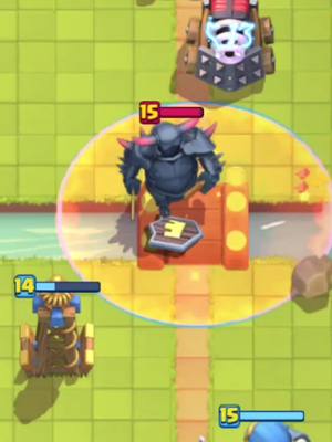 A post by @n1ceblox on TikTok caption: #clashroyale #клешрояль 