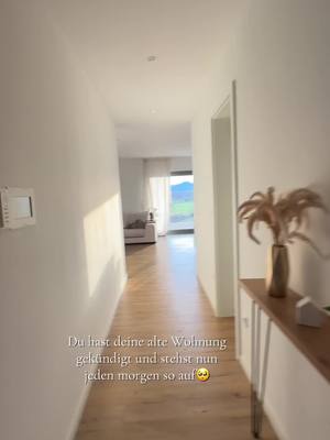 A post by @sofieloreen on TikTok caption: Habe meine Traumwohnung gefunden🥺🥰⛰️ #umzug #newhome #traumwohnung 