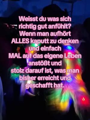 A post by @melanierosenthal1 on TikTok caption: #fy#viral#mskoi#fehmarn#ortefüralle#loveyourlife#fyp #party#stolz#blingbling #led#ledlights #jacket  