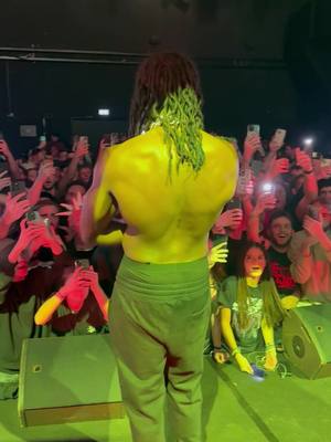 A post by @gazo.officiel on TikTok caption: L’Apocalypse arrive vendredi la family j’espère que vous êtes prêts ☣️🚫🎮 #Apocalypse #NewMusic #TiktokMusic #Behindthesong