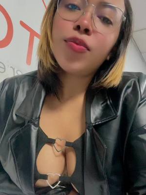 A post by @summer_rad on TikTok caption: #morena #viraltiktok #gordibuena #videoviral #viral