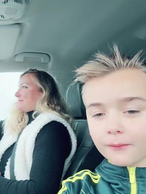 A post by @paulinedjulyanofficiel on TikTok caption: Quand ton fils veut faire un TikTok avec sa chanson préférée ♥️ à quel moment est a grandi aussi vite ? bientôt son premier concert pour@h@hatikyo