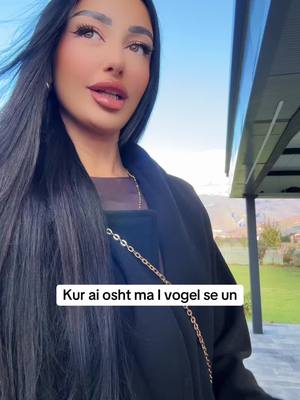 A post by @gressaqorraj on TikTok caption: #fürdich #fyp #foryoupage #albaniangirl🇦🇱 