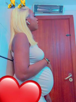 A post by @elizamendy1999 on TikTok caption: #pourtoi #titoksenegal221🇸🇳 @MRS❤️SAGNA💍❤️ @Diola bou rafete🥰❤️🌴☘️ @Princesse Diola Officielle✅ @adama @Bovann @👑𝑸𝒖𝒆𝒆𝒏𝒚 𝑫𝒚𝒎𝒆𝒏👑 