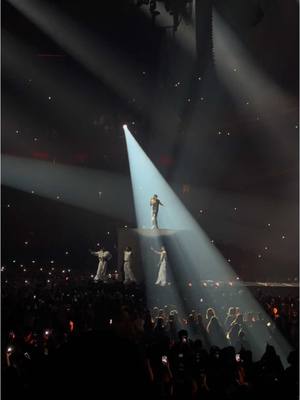 A post by @melanieshn_ on TikTok caption: Non c’était cool 🪽 #tayc #ladefensearena 