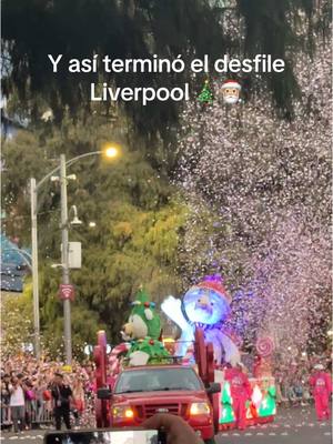 A post by @vaaleria.vega on TikTok caption: Desfile bolo fest Liverpool 🎅🏼🥰🎅🏼🎄#paratiiiiiiiiiiiiiiiiiiiiiiiiiiiiiii #viralvideos #desfile #bolo 