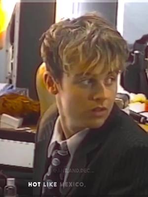 A post by @ant.and.dec._ on TikTok caption: #DECLANDONNELLY || reposting this beauty 😌 || #antanddec #antmcpartlin #declandonnelly #antanddecedit #declandonnelly90s #90s #1990s #imacelebritygetmeoutofhere #imacelebrity #imacelebrity #imaceleb #bgt #uk #britain #unitedkingdom #england #like #comment #follow #share @Ant & Dec 