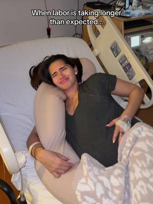 A post by @kbandkarla on TikTok caption: This was not the plan… @𝐾𝑎𝑟𝑙𝑎 ☁️🩰 @SPECIALK  #fyp #labor #pregnant 