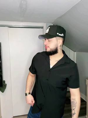 A post by @rod_el_guero on TikTok caption: 🙃🙂‍↕️🙂‍↕️🙂‍↕️ #greenscreenvideo #mexicantiktok #tiktokviral #parati #fypシ #vistas #foryoupage #paratupagina #viral #greenscreen #FYP 