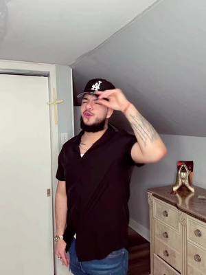 A post by @rod_el_guero on TikTok caption: Eso y mas chiquilla😏 #greenscreenvideo #mexicantiktok #tiktokviral #parati #fypシ #vistas #foryoupage #paratupagina #viral #greenscreen #FYP 