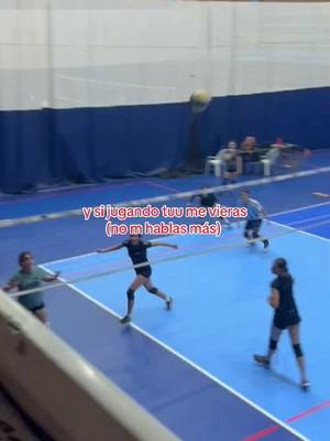 A post by @na_yi23 on TikTok caption: q chota q soy armando / #parati #volleyball 