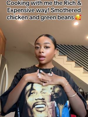 A post by @skaijackson on TikTok caption: Definitely 10/10 and the chicken was falling off the BONE! Follow me on snap Skaijackk for more content 🥰