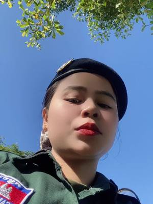 A post by @ on TikTok caption: Morning ❤️🤍@Hêâ Vâń #កូនប៉ូលិសតូច👮 #កូនក្រមុំអ្នកចុងកាល់♥️🙏 