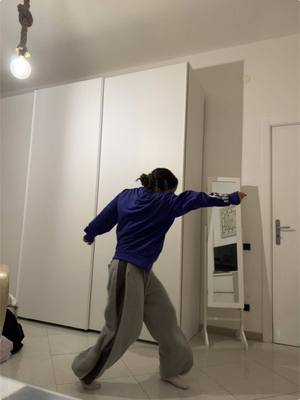 A post by @gaiadesmart on TikTok caption: @SETTEMBRE sei immenso!#perteee #napoletana #amici23 