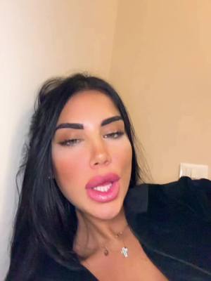 A post by @federicavecchione__ on TikTok caption: 🤪