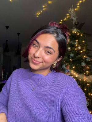 A post by @espimartinez719 on TikTok caption: 🫶🏼😙