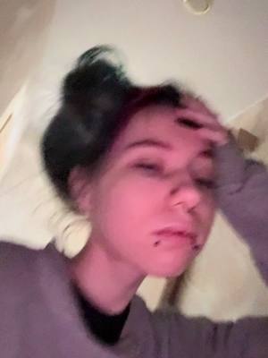 A post by @.nasstaanas on TikTok caption: #дерганная #влог 