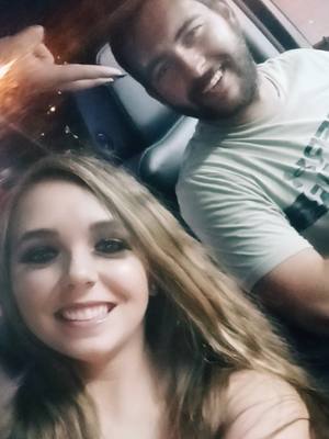 A post by @destinyagar_tewell on TikTok caption: #countrynow 