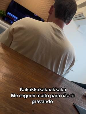 A post by @luccasabreuu on TikTok caption: Akkakakkaka to rachando aqui  Foi mal @Christopher Curi ele ta vendo só agora que publiquei 