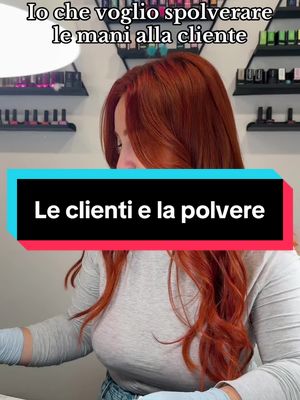 A post by @moimeme_beautystudio on TikTok caption: Anche le vostre clienti fanno così? 😂 Taggatele nei commenti✨ #vitadaonicotecnica #unghie #clienti 