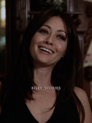 A post by @riley_stories on TikTok caption: #pruehalliwell #charmed #shannendoherty  #прюхолливелл #зачарованные  @𝚐𝚒𝚛𝚕 𝚖𝚎𝚎𝚝𝚜 𝚠𝚘𝚛𝚕𝚍 