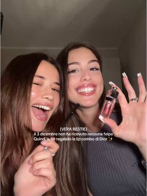 A post by @mariarosariareal_ on TikTok caption: fatevela regalare per natalee