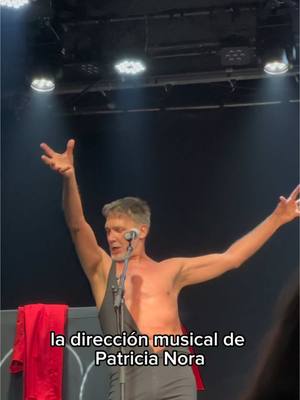 A post by @nickyguasti on TikTok caption: @ClubSmedia monologo musical QUE HAY EN TU AMOR por Marcelo Franceschi