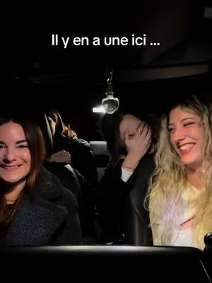 A post by @reflexions_equestres on TikTok caption: Le pire pour la fin 😂 #cheval #yenauneici #ilyenauneici #humour #goodvibes #copines #equitation #cso #sautdobstacle 