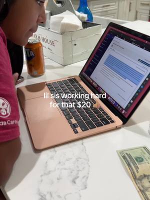 A post by @whodoesntlovedania on TikTok caption: basically im just preparing her for college 🤷🏽‍♀️ #fyp #college #lilsis #domyhomeworkthankyou #money #bribing #winterbreak #almostdone 