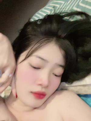 A post by @ on TikTok caption: Kêu chị đi cưng🕶️